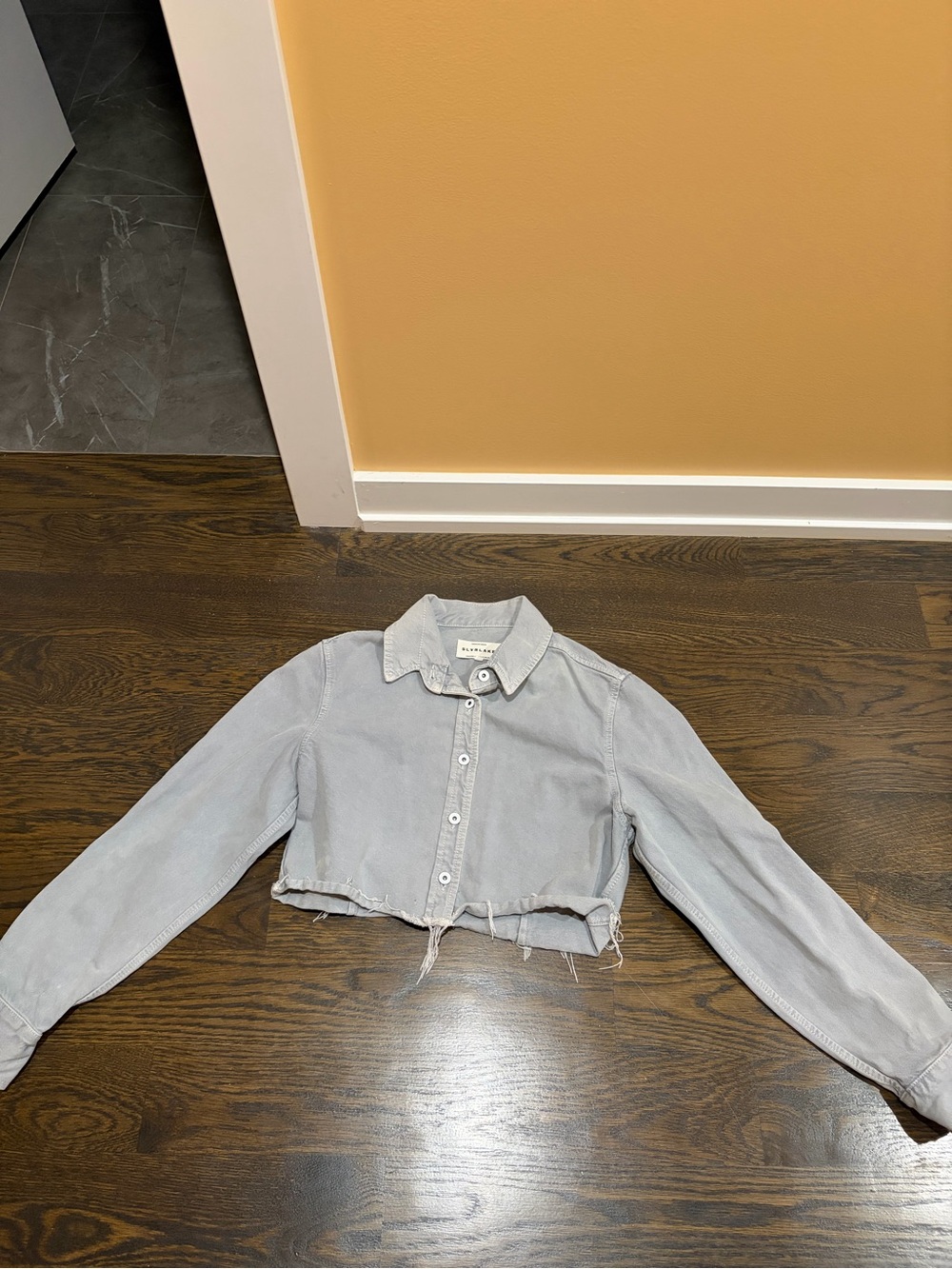 SLVRLAKE Cropped Raw Hem Denim Shirt Jacket Gray M